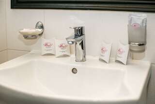 Гостиница Ривьера Севастополь-7